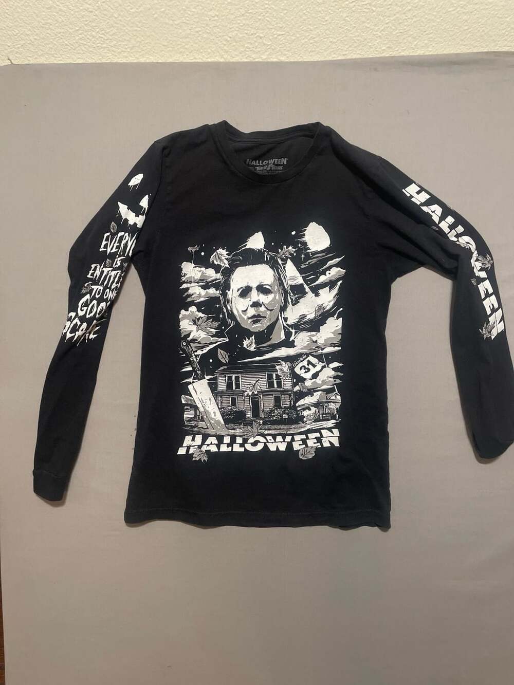 Terror Threads Halloween Michael Myers Long Sleeve Graphic T-Shirt